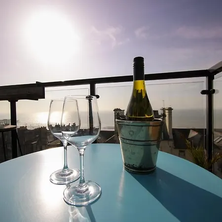 Ferienwohnung The Sunrise Penthouse Hastings Exterior foto