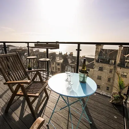 Ferienwohnung The Sunrise Penthouse Hastings Exterior foto