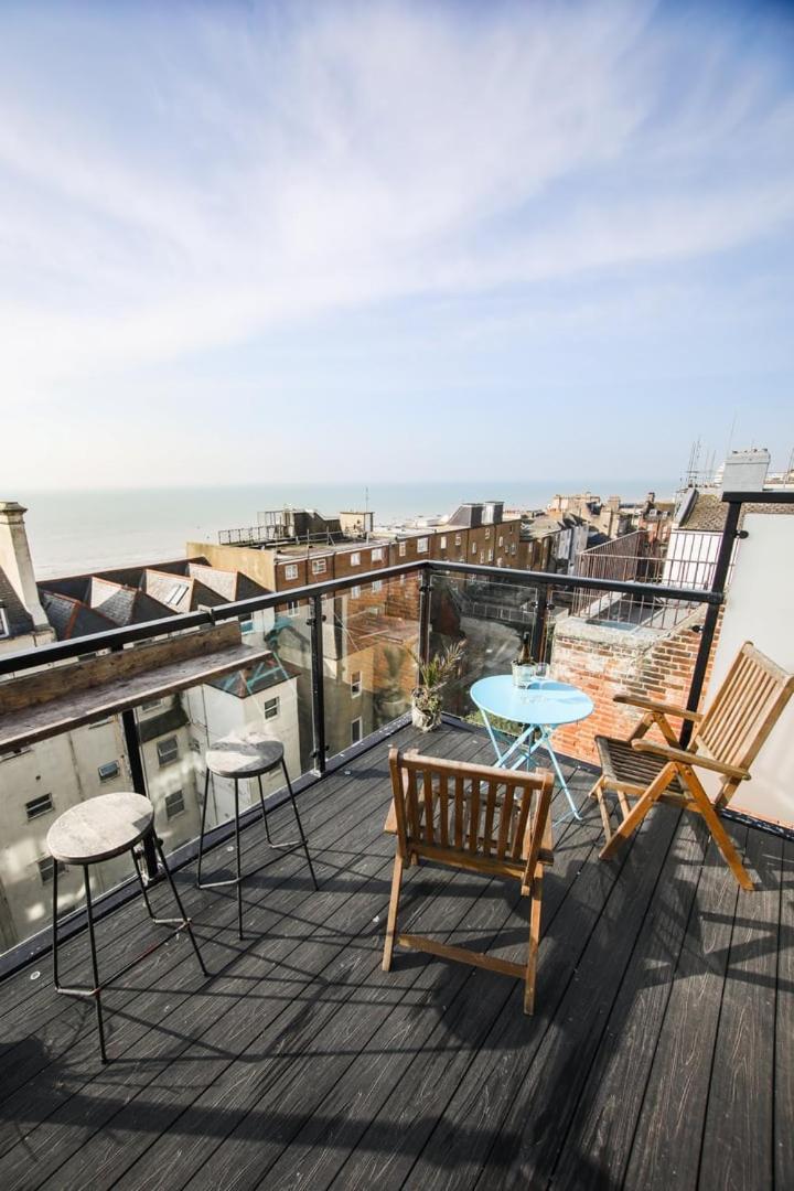 Apartment The Sunrise Penthouse Hastings